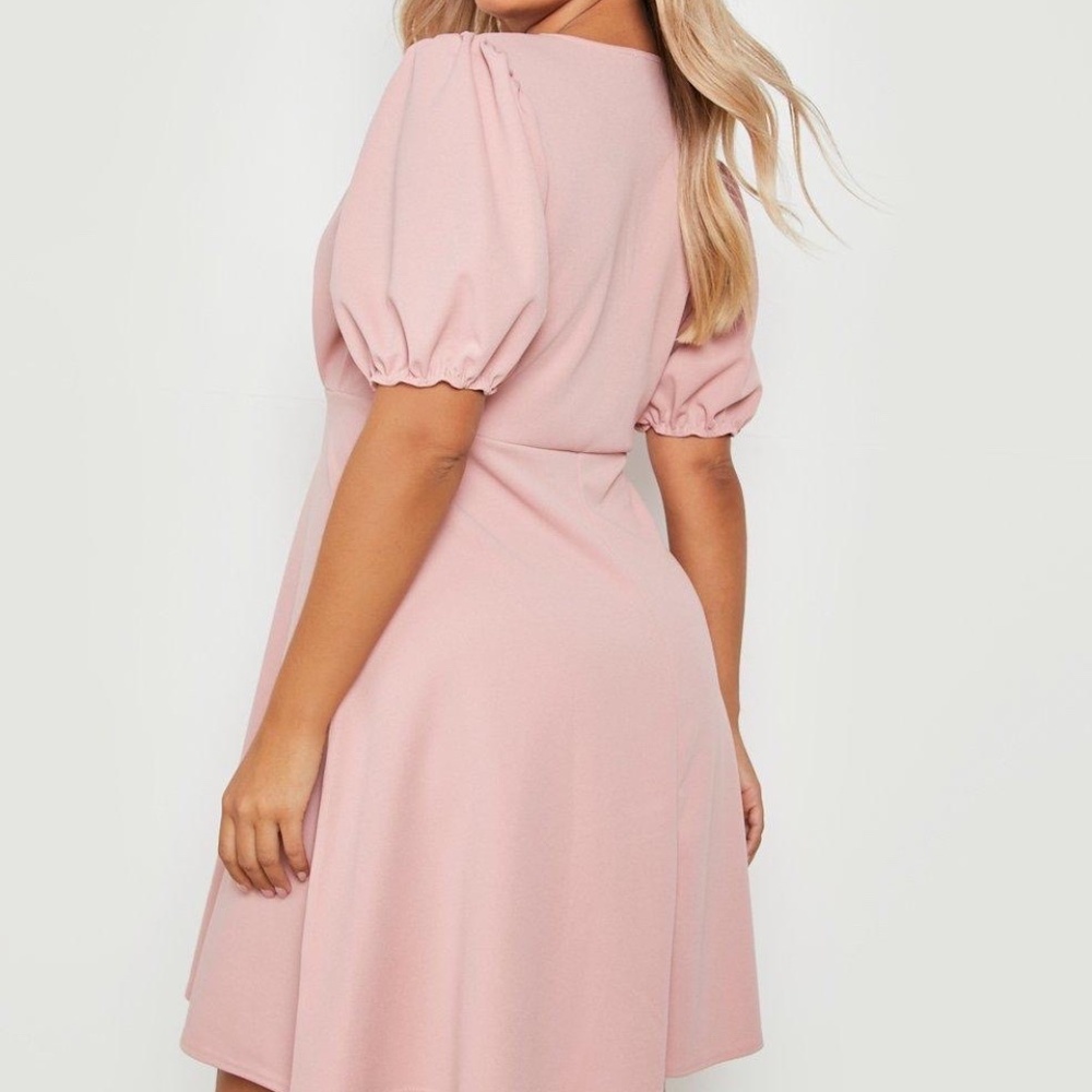 Boohoo Plus Puff Sleeve Skater Dress Not Size 18 - Picture 2 of 5